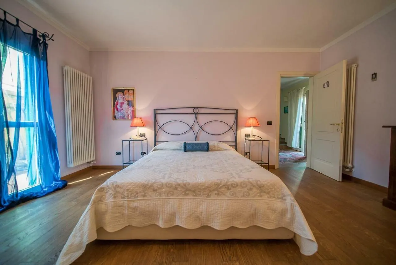 Florence Country Cottage Vaglia  Italy